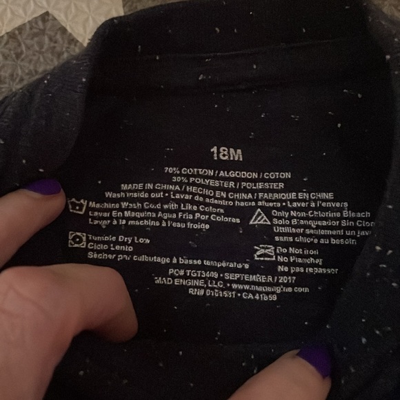 12-18, 18, and 18-24 month graphic tees. Old Navy, Baby Gap (Star Wars), NASA - Picture 10 of 10